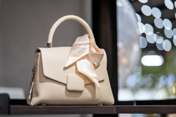 명품백은 자산이라는 착각